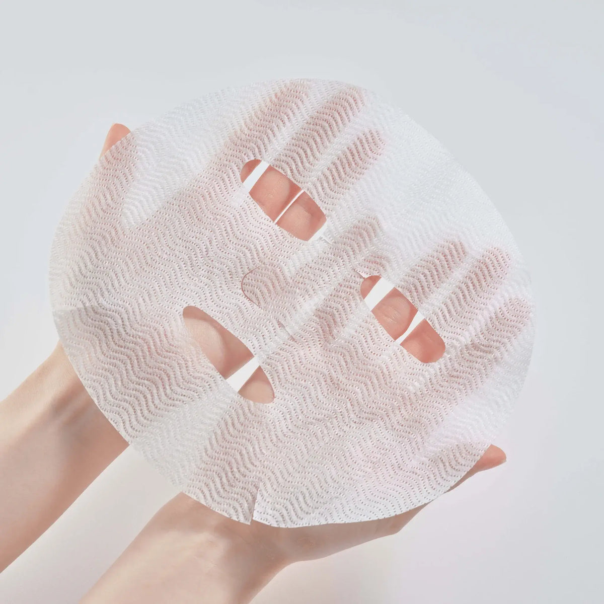 RoundLab Pine Calming Cica Mask, innovative double wave sheet mask for soothing moisture and skin clarity.